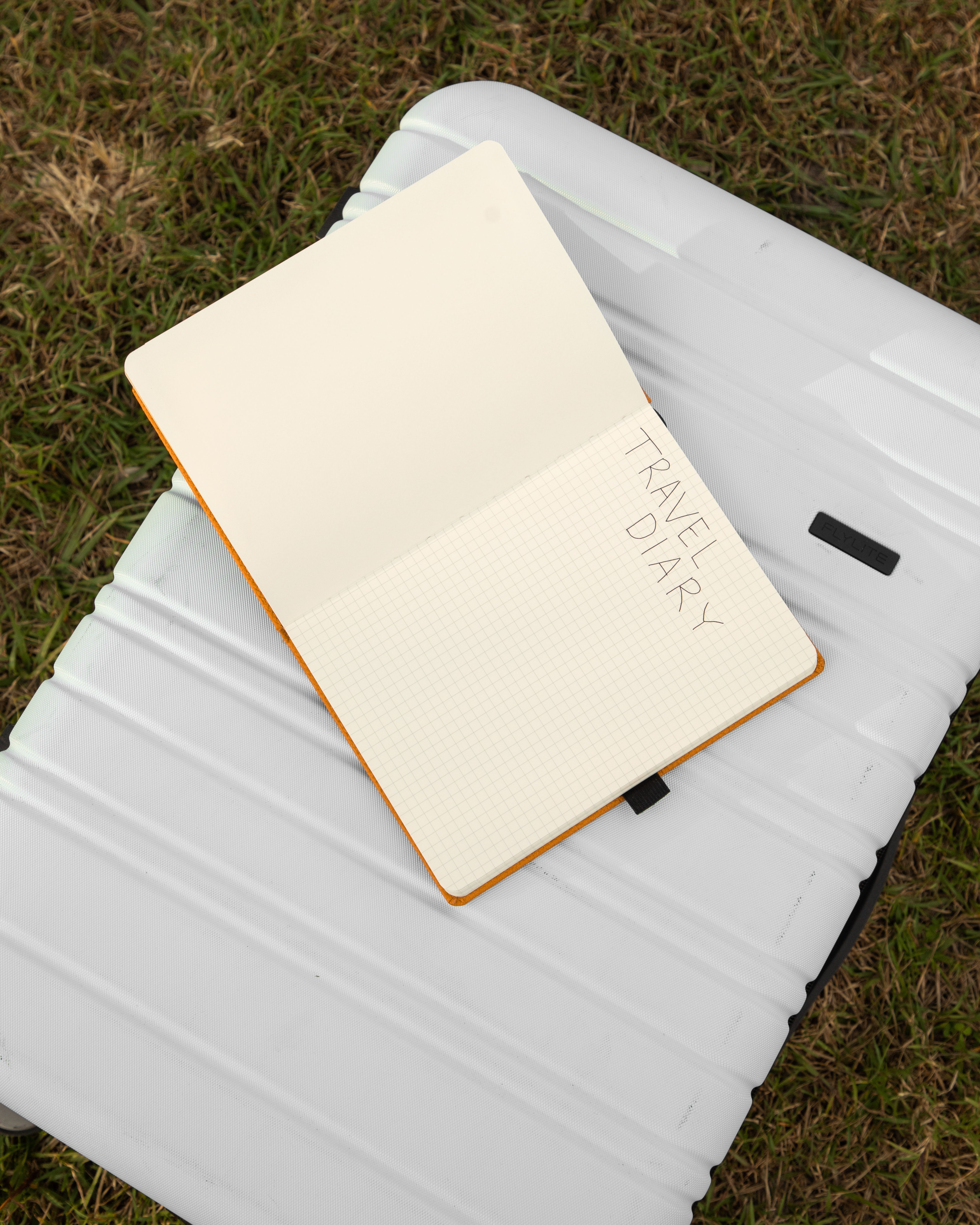 Travel Journaling Guide 2026: Tips & Ideas | Dingbats* Notebooks